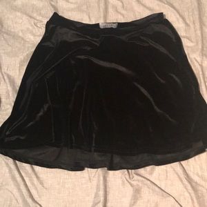 Velvet mini skirt with tags